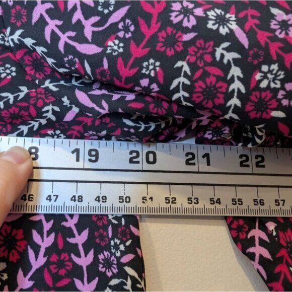 Talbots Black Pink Red Floral Print Long Sleeve Lace Detail Blouse Shirt Women S - Picture 10 of 11